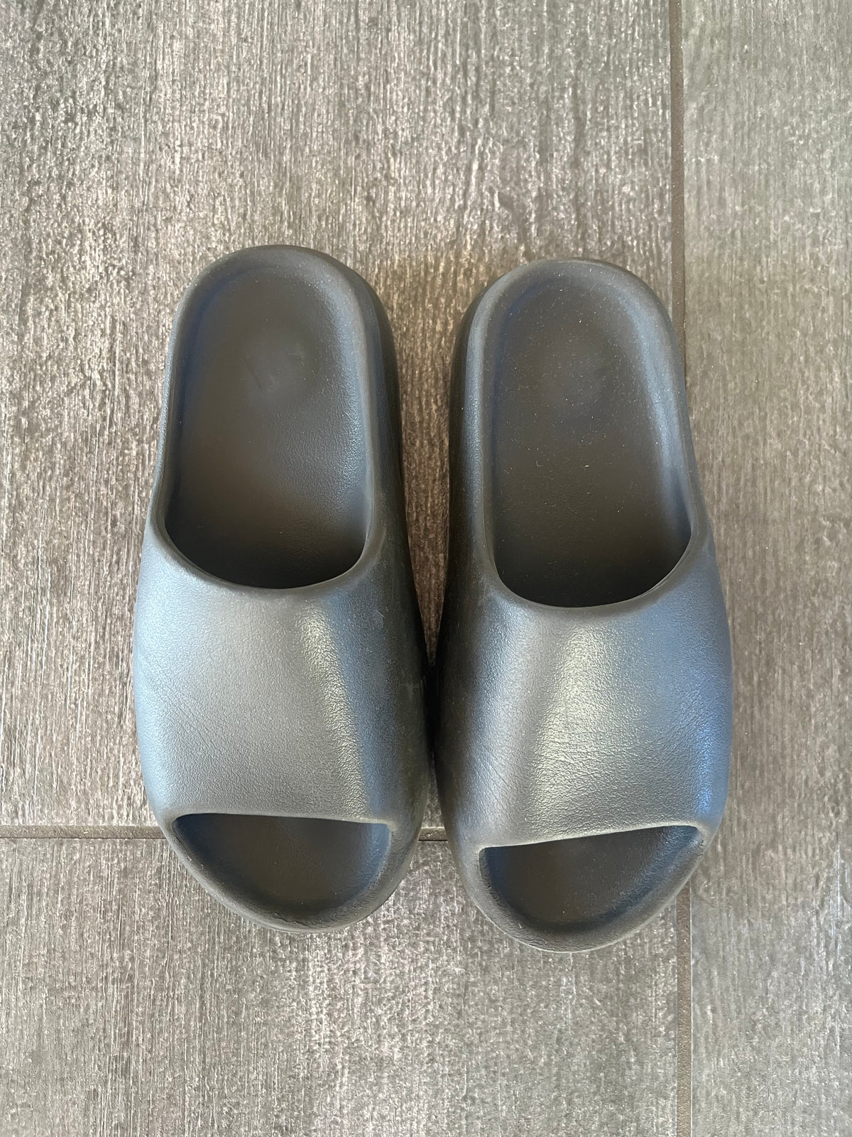Yeezy slide Onyx