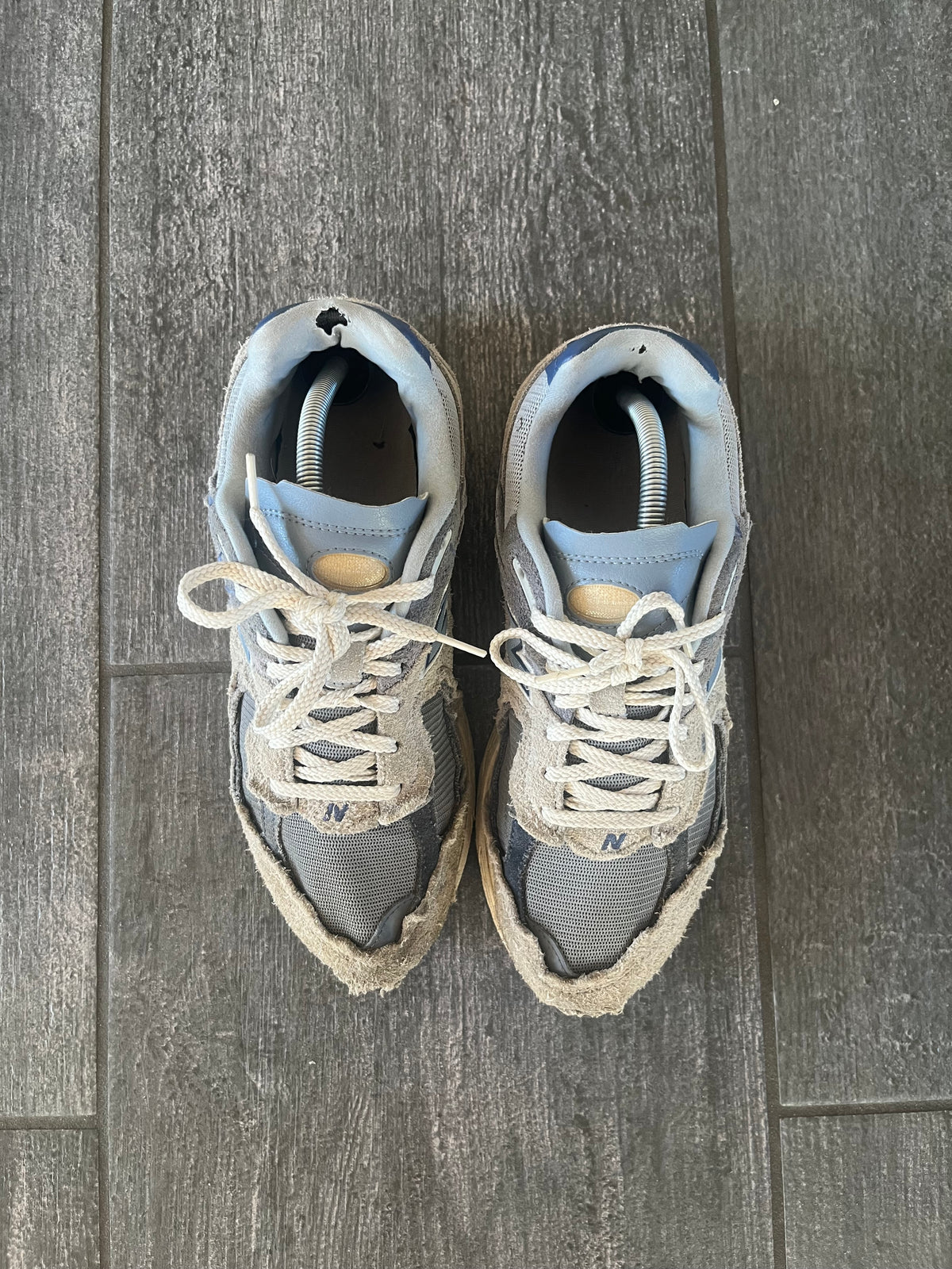 New balance 2002r protection pack magnet raincloud