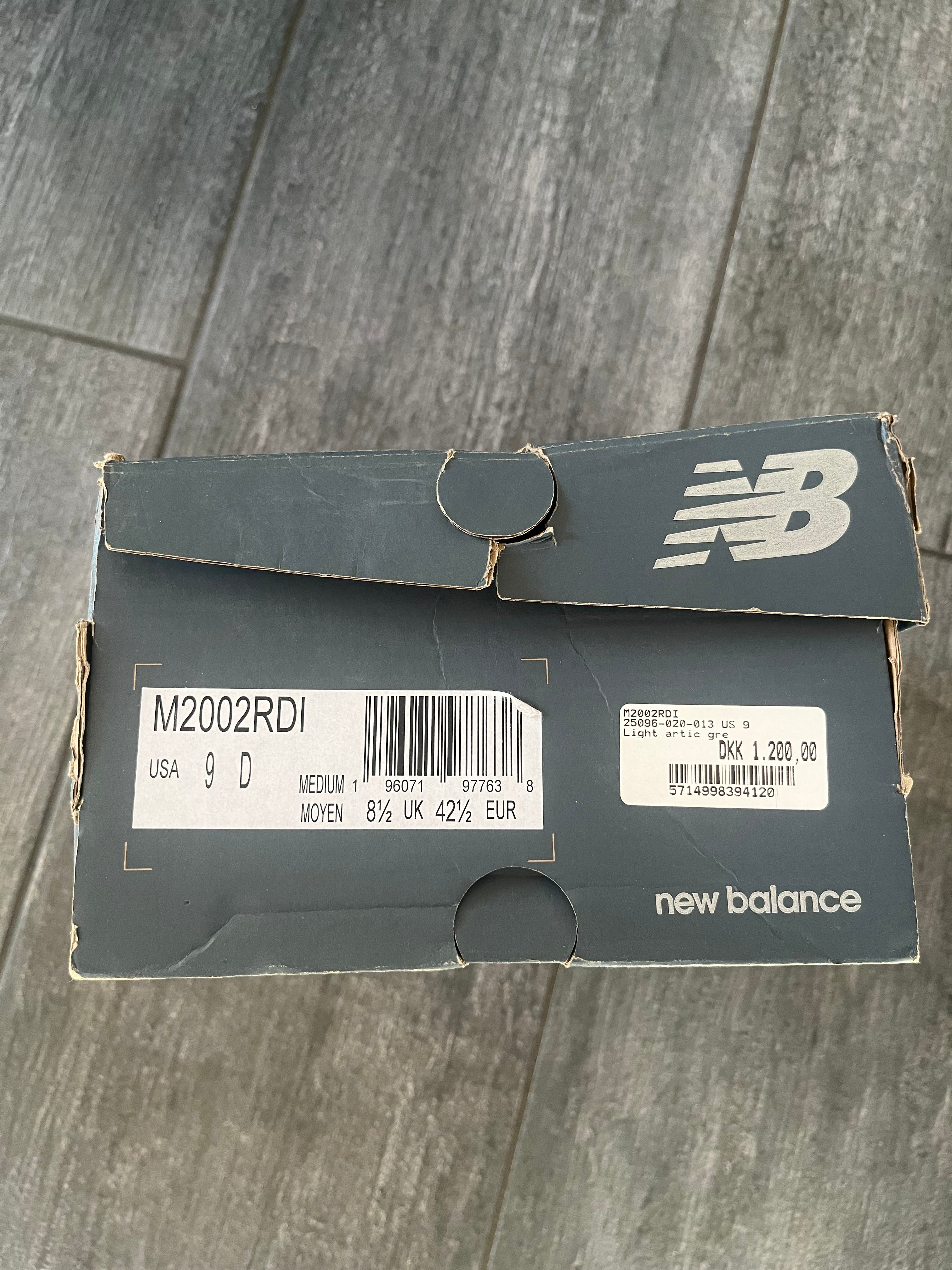 New balance 2002r protection pack magnet raincloud
