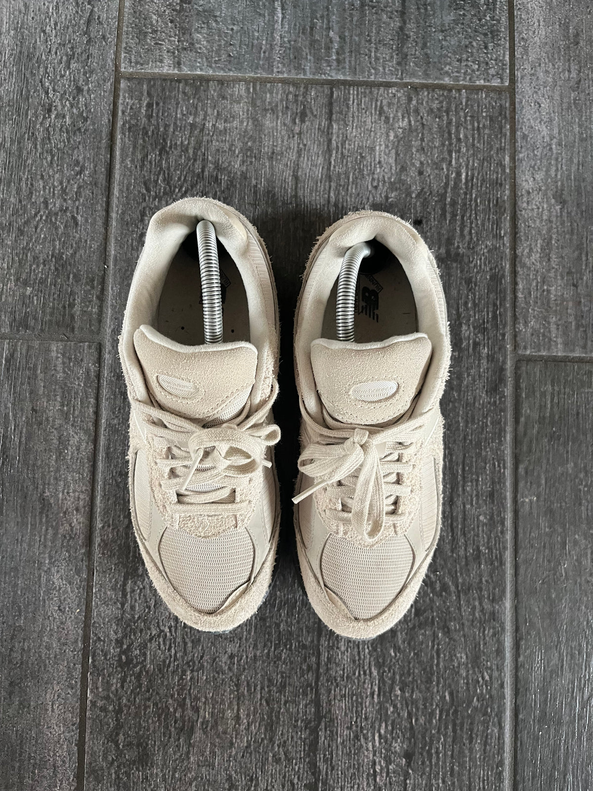 New balance 2002r tapue Black