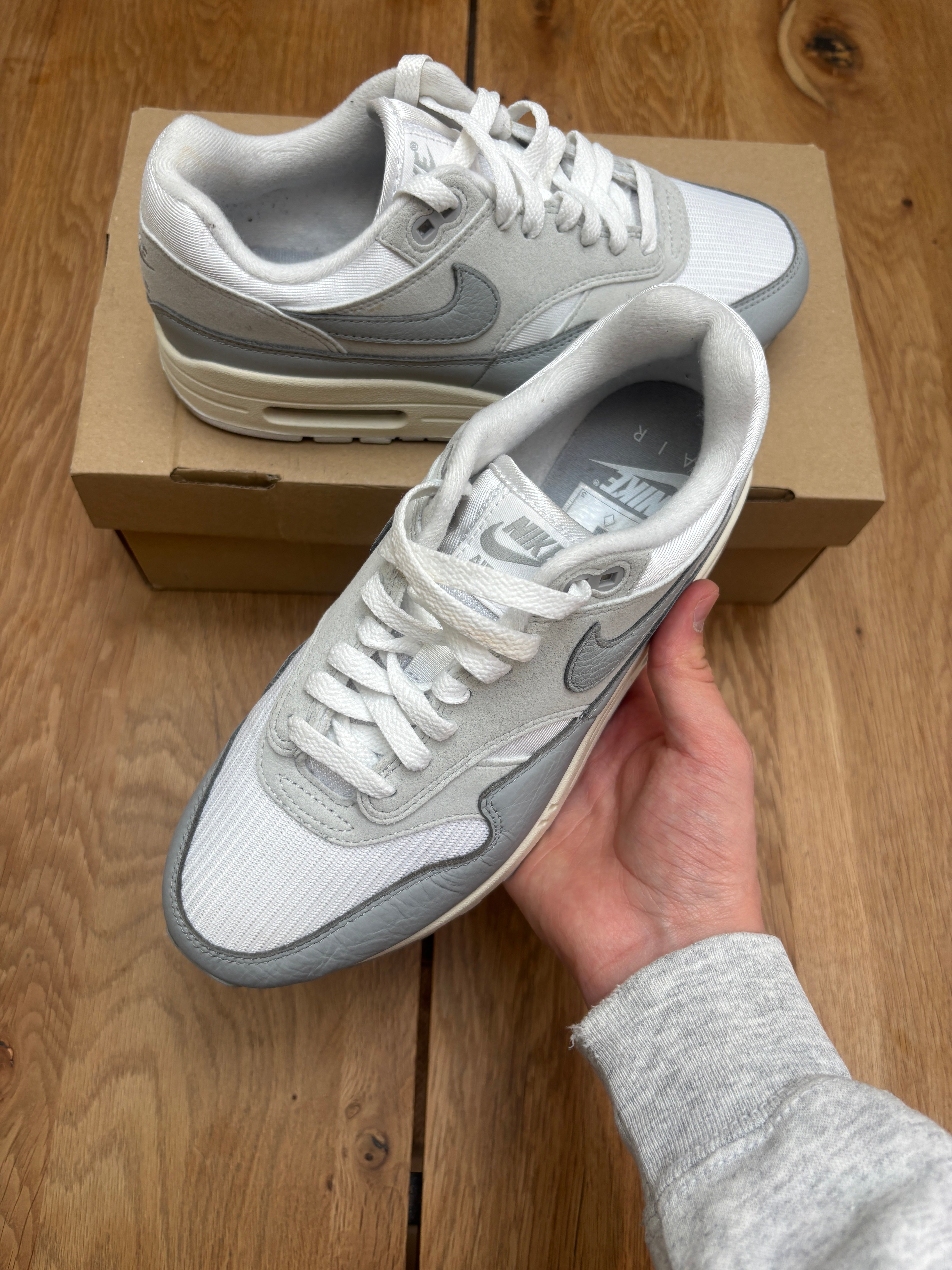 Nike Air Max 1 Pure Platinum
