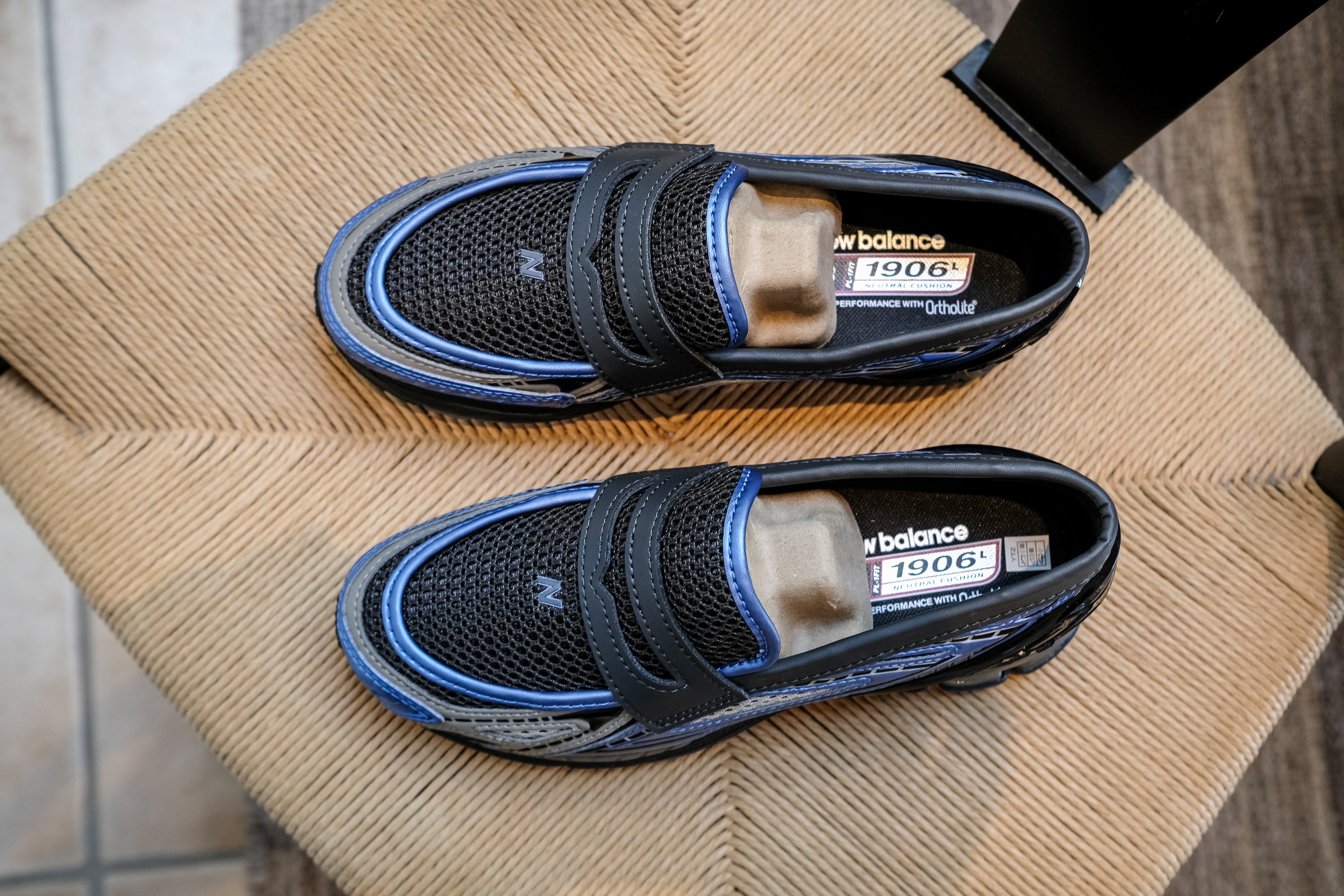 New Balance 1906L Black Cement Blue Gemstone