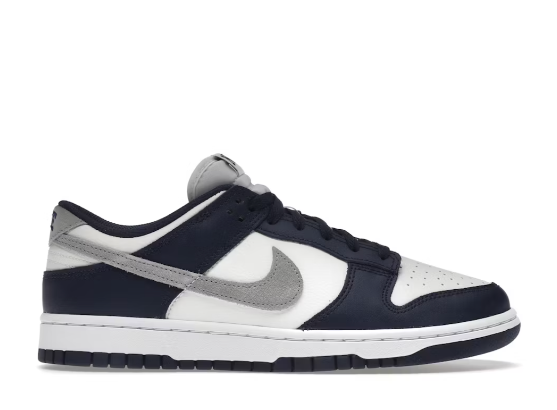 Nike Dunk Low Summit White Midnight Navy